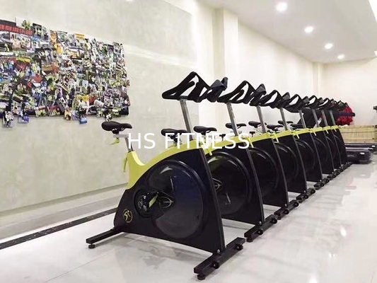 Van de Rotatiefietsen van de het levensgeschiktheid Commerciële de Gymnastiekmachine die Type Ingevoerde Riem overbrengen
